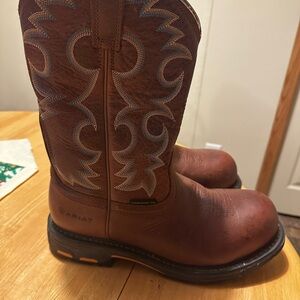 Ariat Chestnut Leather Boots